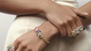 Познакомьтесь с самыми инновационными украшениями сезона, ч. 2