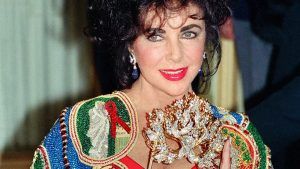 Редкие экспонаты антикварной выставки 2025 года в Майами-Бич, ч. 1