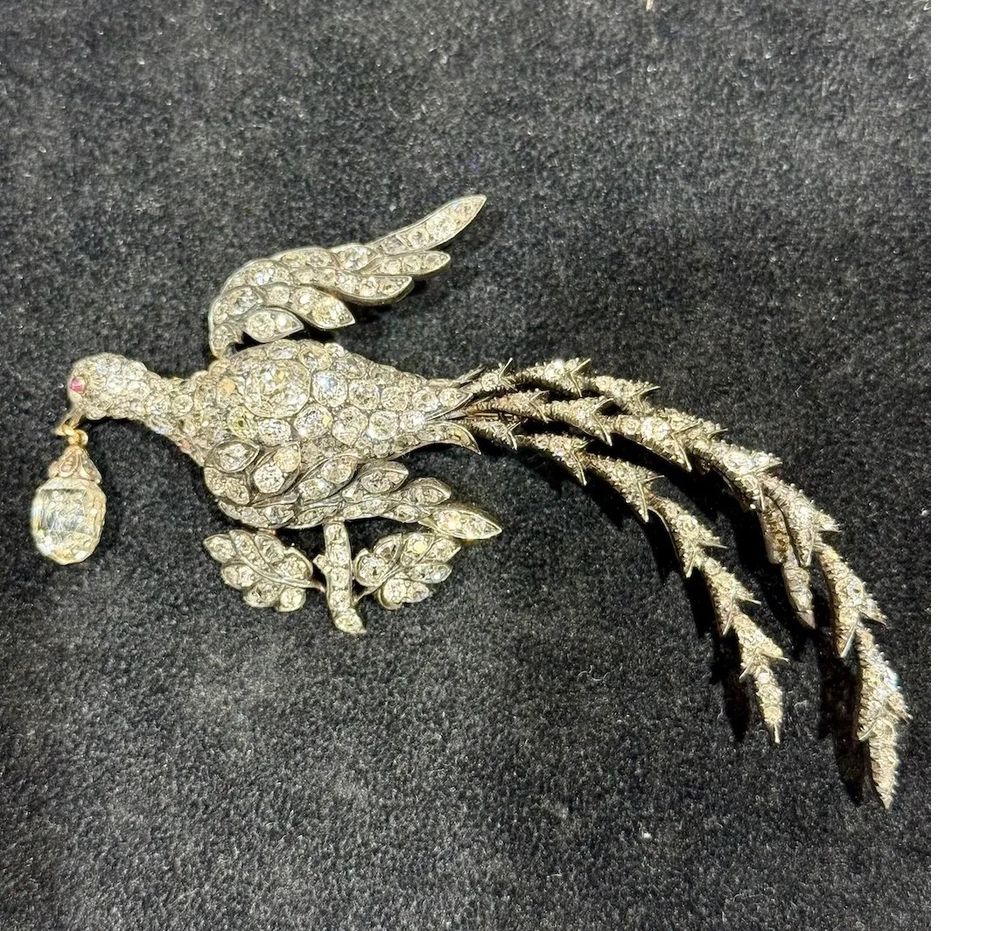 Редкие экспонаты антикварной выставки 2025 года в Майами-Бич, ч. 2