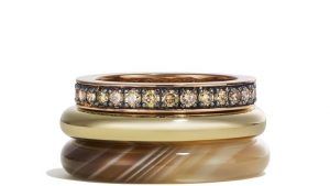 Восхитительные украшения цвета года Pantone