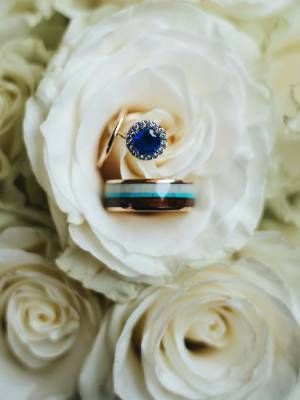 кольцо с лазуритом