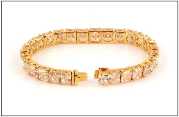 Браслет Лиз Тейлор превысил оценку на аукционе