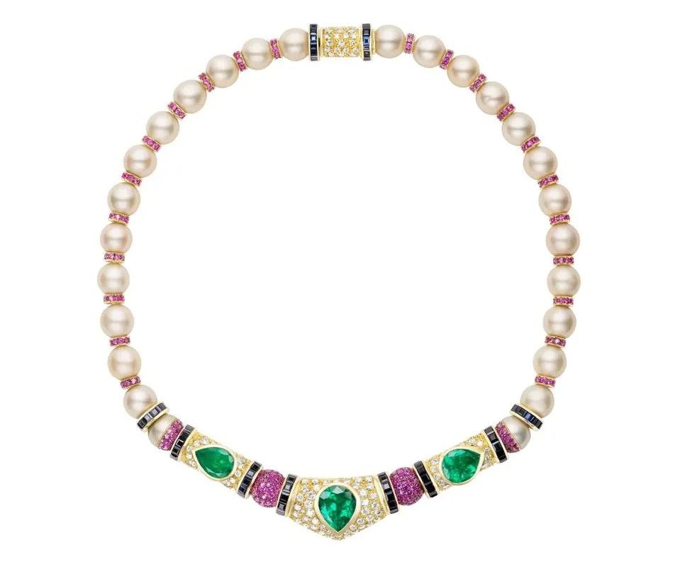 Переработанное ожерелье из изумруда и жемчуга от Эмили П. Уилер