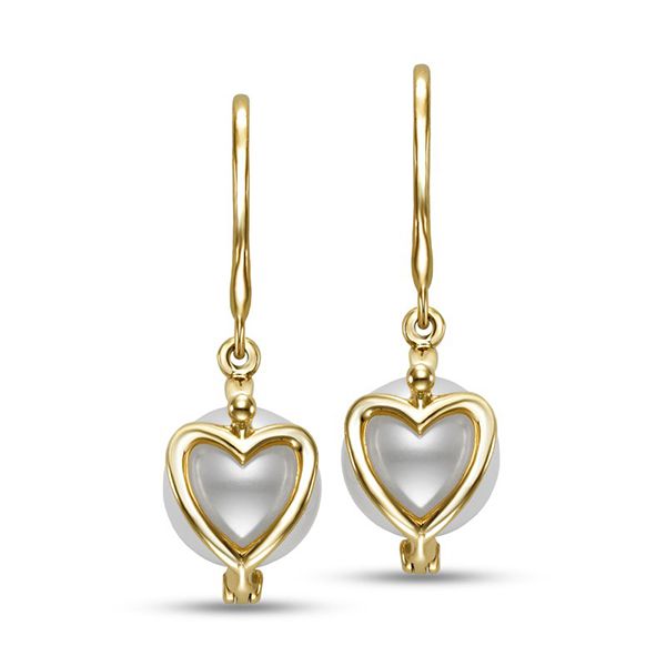 От классических до необычных: 13 жемчужных серег на свадьбу