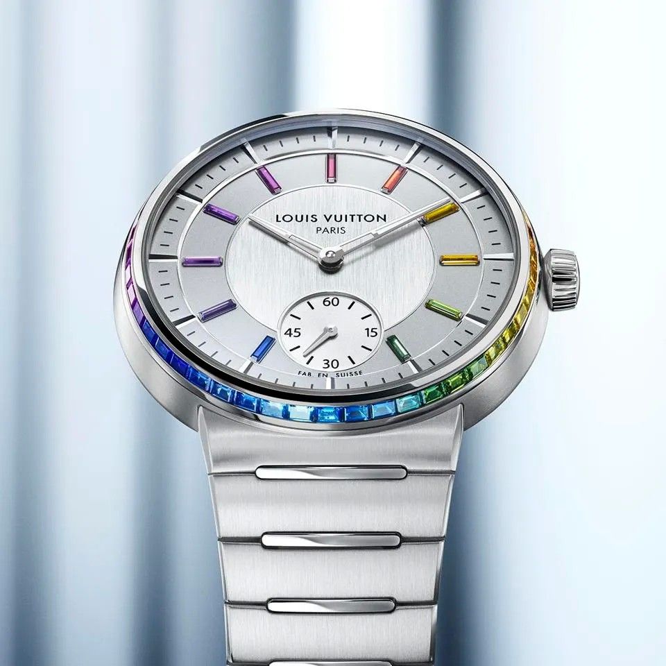 Часы Tambour High End Rainbow от Louis Vuitton из платины с цветными сапфирами Часы Tambour High End Rainbow от Louis Vuitton из платины с цветными сапфирами
