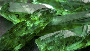 Замбия отменяет чрезмерный налог на изумруды