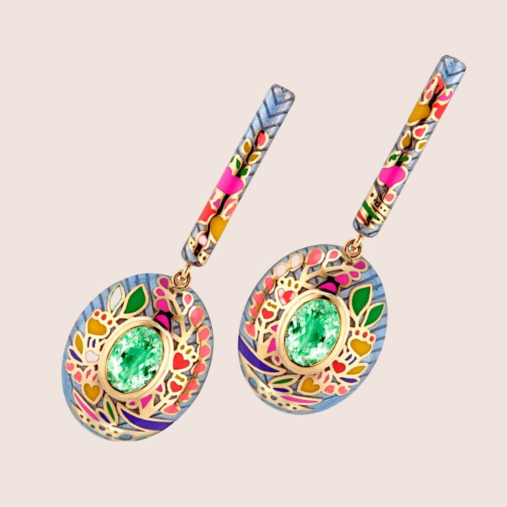 Серьги от Alice Cicolini x Cuprian & Co из желтого золота с турмалинами параиба и лакированной эмалью 