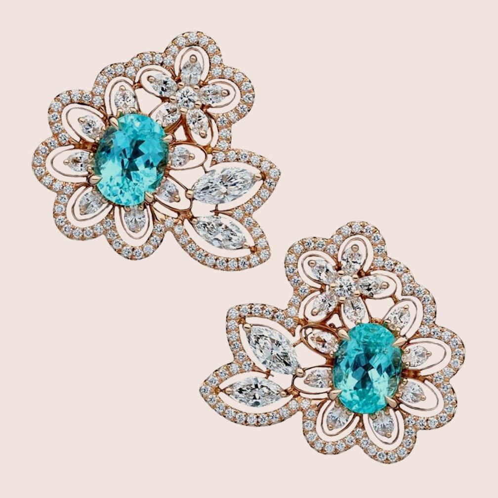 Серьги Milly Dentelle от Dior из розового золота с бриллиантами и турмалинами параиба