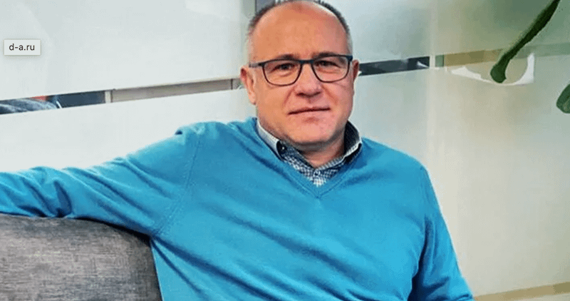 Сергей Грибняков о новых методах диагностики синтетических бриллиантов в Научном Геммологическом Центре SUNLIGHT