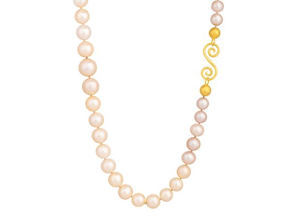 Короткое ожерелье из 22- и 24-каратного золота с 15-миллиметровым розовым пресноводным жемчугом Edison