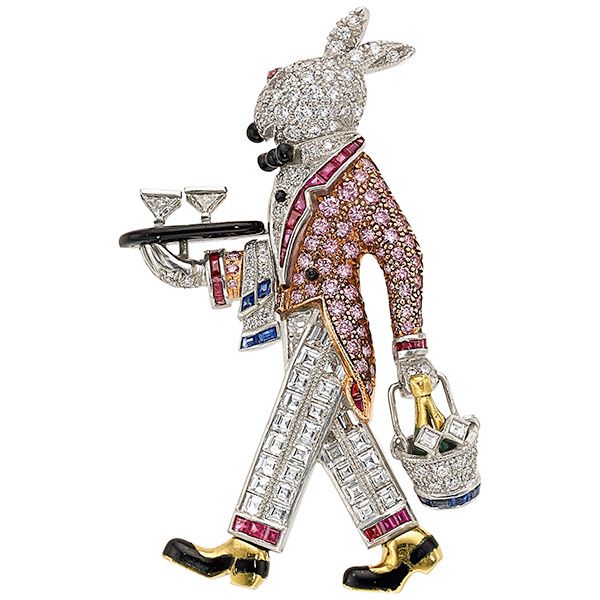 Брошь от Scott West for Raymond Yard из платины и розового золота с розовыми бриллиантами Argyle, бесцветными бриллиантами, сапфирами и рубинами, оценка: 20 000–30 000 долларов США