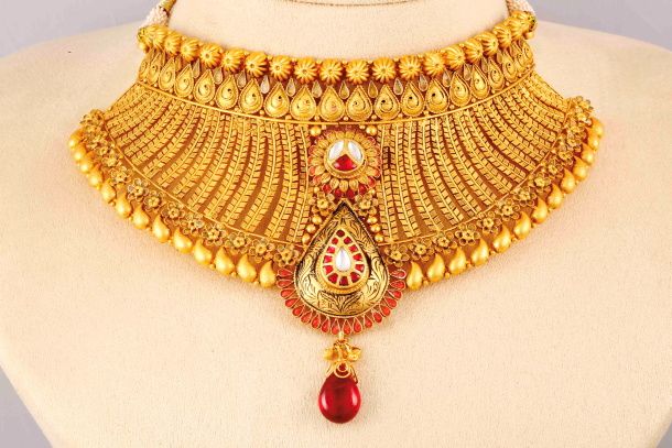 Индийский рынок драгоценных камней и ювелирных изделий достигнет $ 128 млрд