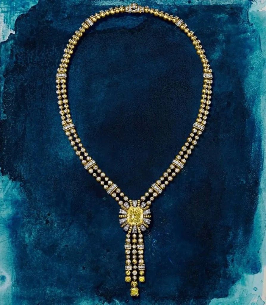Ожерелье Urchin Fancy Intense Yellow Diamond из 18-каратного желтого золота и платины с бриллиантом насыщенного желтого цвета весом более 18 карат и желтыми и белыми бриллиантовыми акцентами