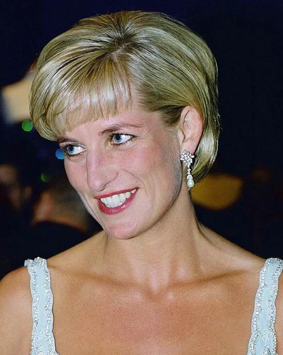 Великолепие жемчуга и блеск бриллиантов, ч. 2