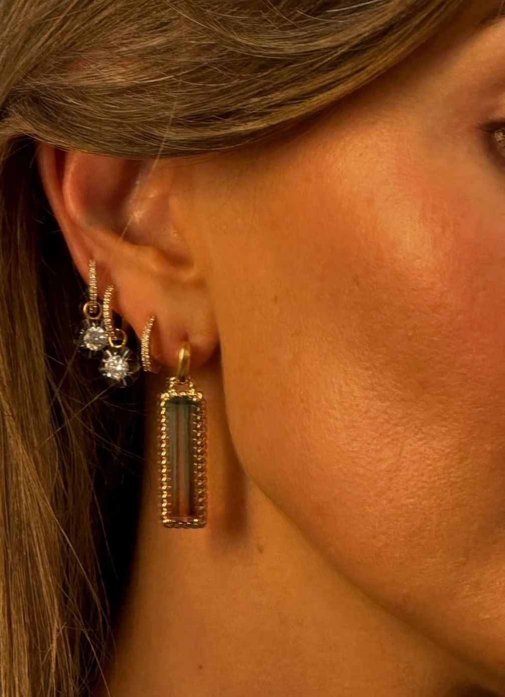 Ювелир из Сиднея Оливия Бонд заметила рост интереса к одиночным серьгам Ювелир из Сиднея Оливия Бонд заметила рост интереса к одиночным серьгам