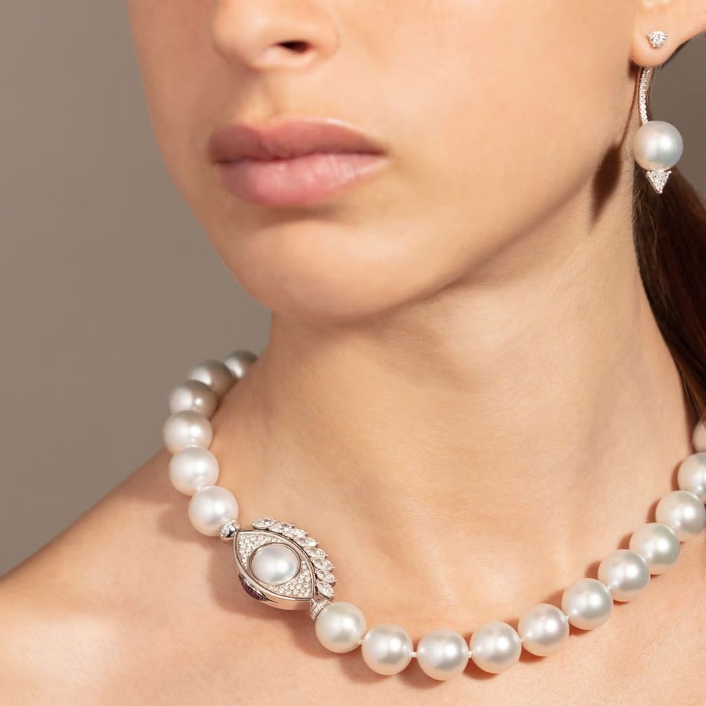 Ожерелье и одиночная серьга от Delfina Delettrez Ожерелье и одиночная серьга от Delfina Delettrez