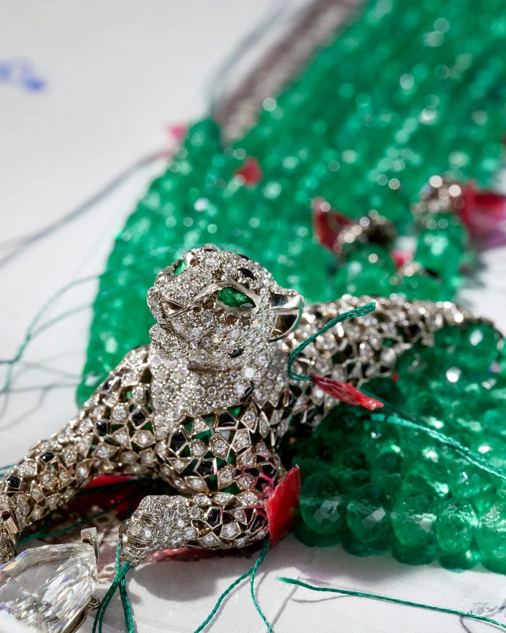 Ожерелье Panthère Dentelle в деталях. Фото: Cartier