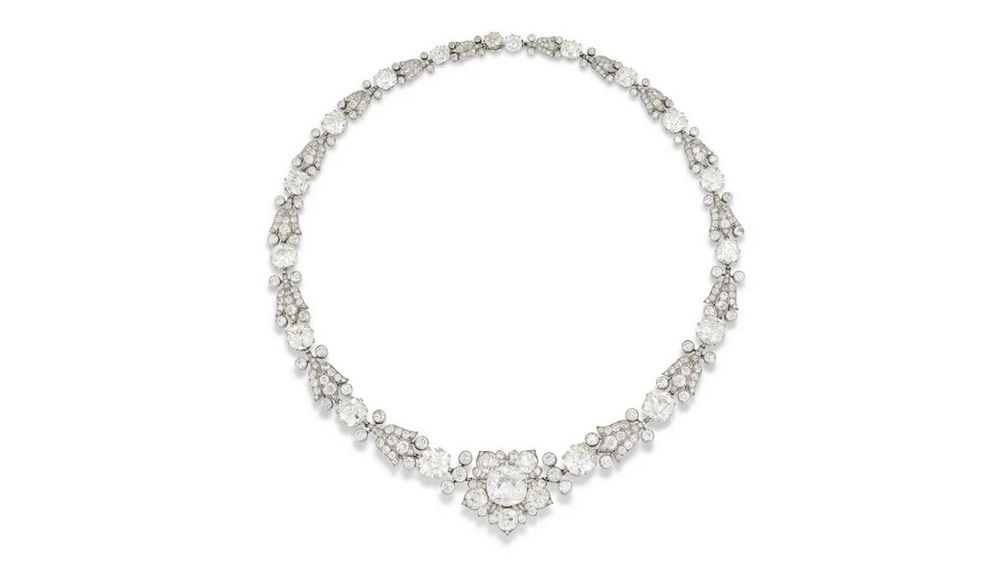 Это бриллиантовое колье засияет на онлайн-аукционе Christie’s