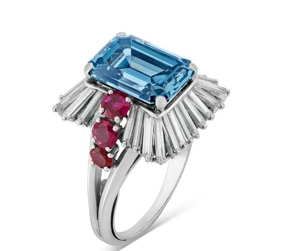 На аукционе Christie’s, состоявшемся 14 мая, проданы все лоты