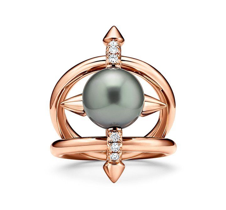 Новое кольцо Tiffany Titan by Pharrell Williams с таитянским жемчугом