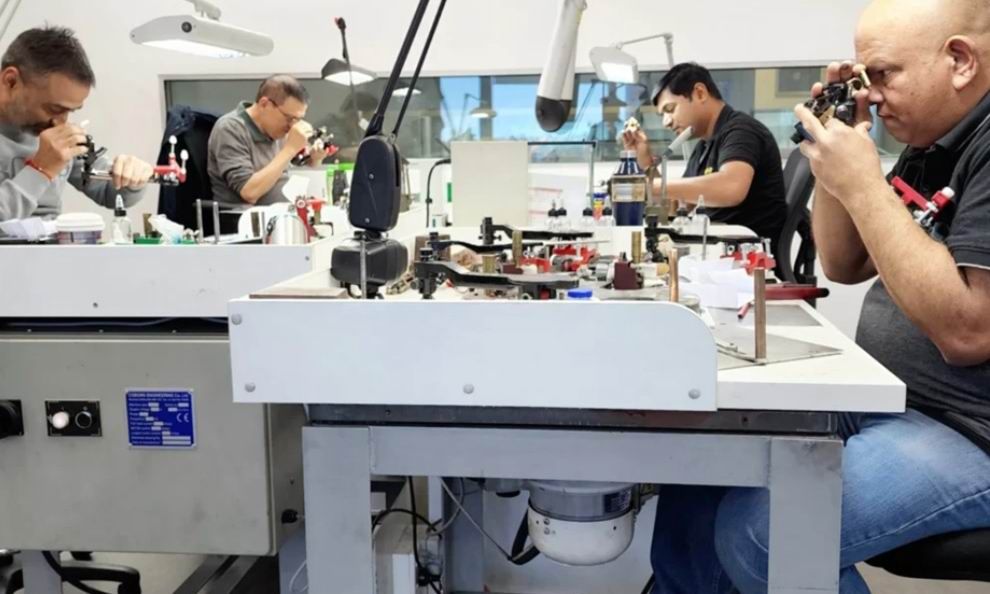 Владелец рудника Экати закрывает производство в Перте