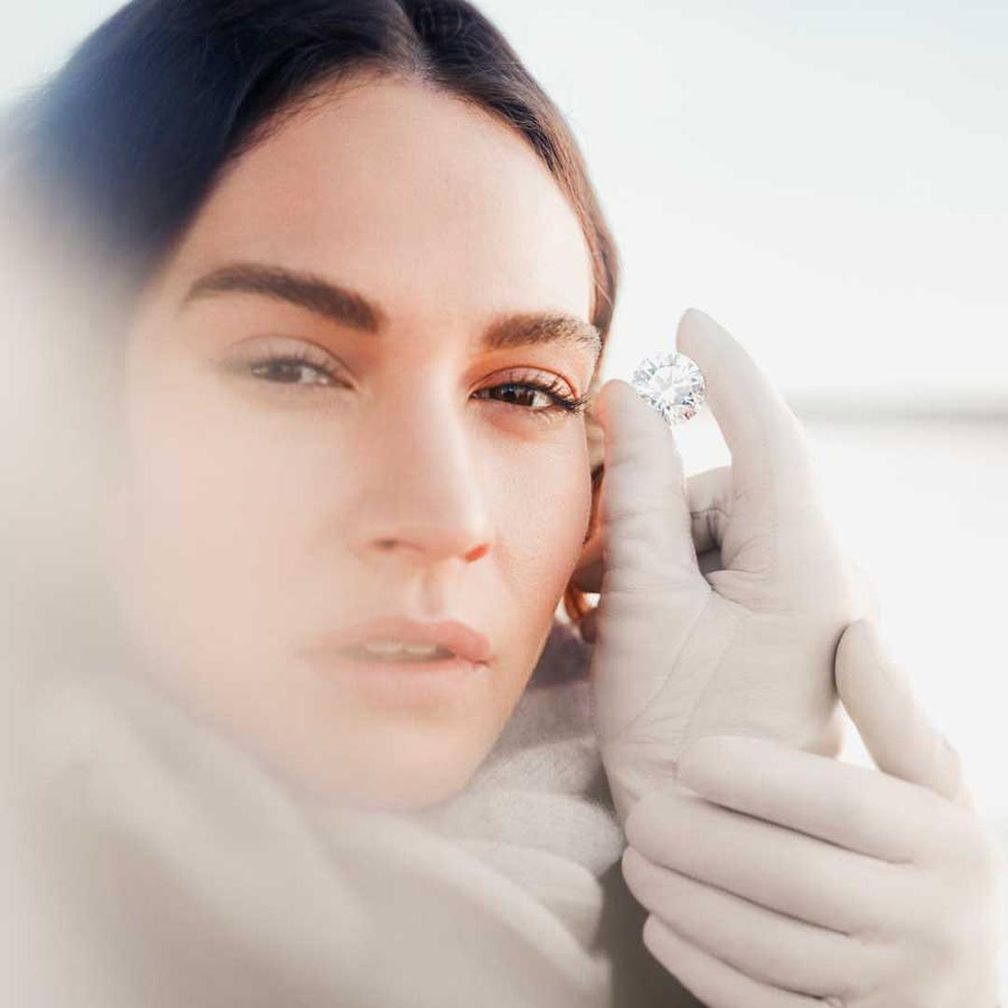 Канадская история любви, рассказанная в бриллиантах, ч. 1