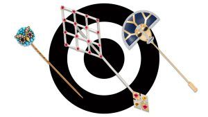 Выглядеть безупречно: возвращение ювелирных булавок Выглядеть безупречно: возвращение ювелирных булавок