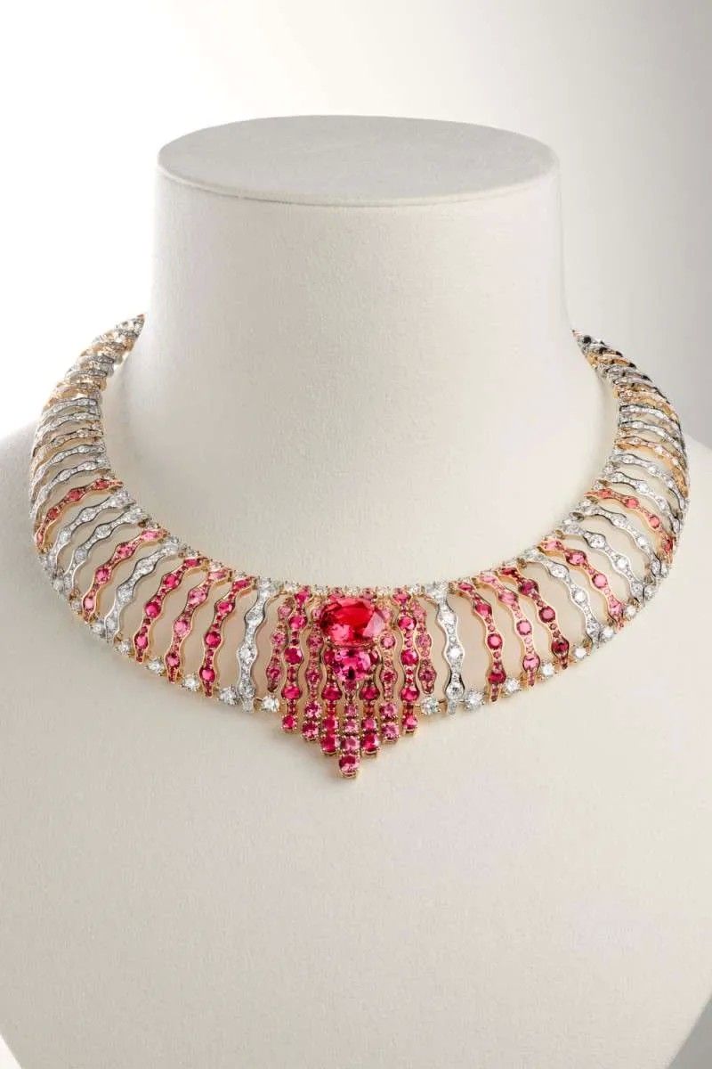 Piaget представляет коллекцию высокого ювелирного искусства Shapes of Extraleganza