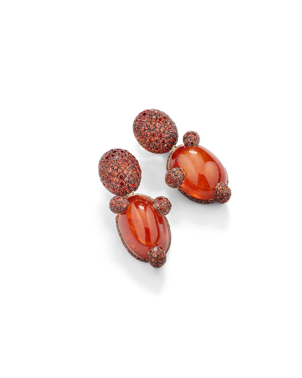 Серьги Marvelous Griffe от Pomellato с мандариновыми гранатами