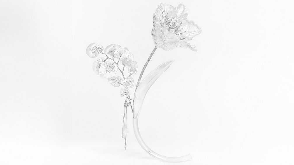 Брошь Eucalyptus из боросиликатного стекла и белого золота с бриллиантами в паве