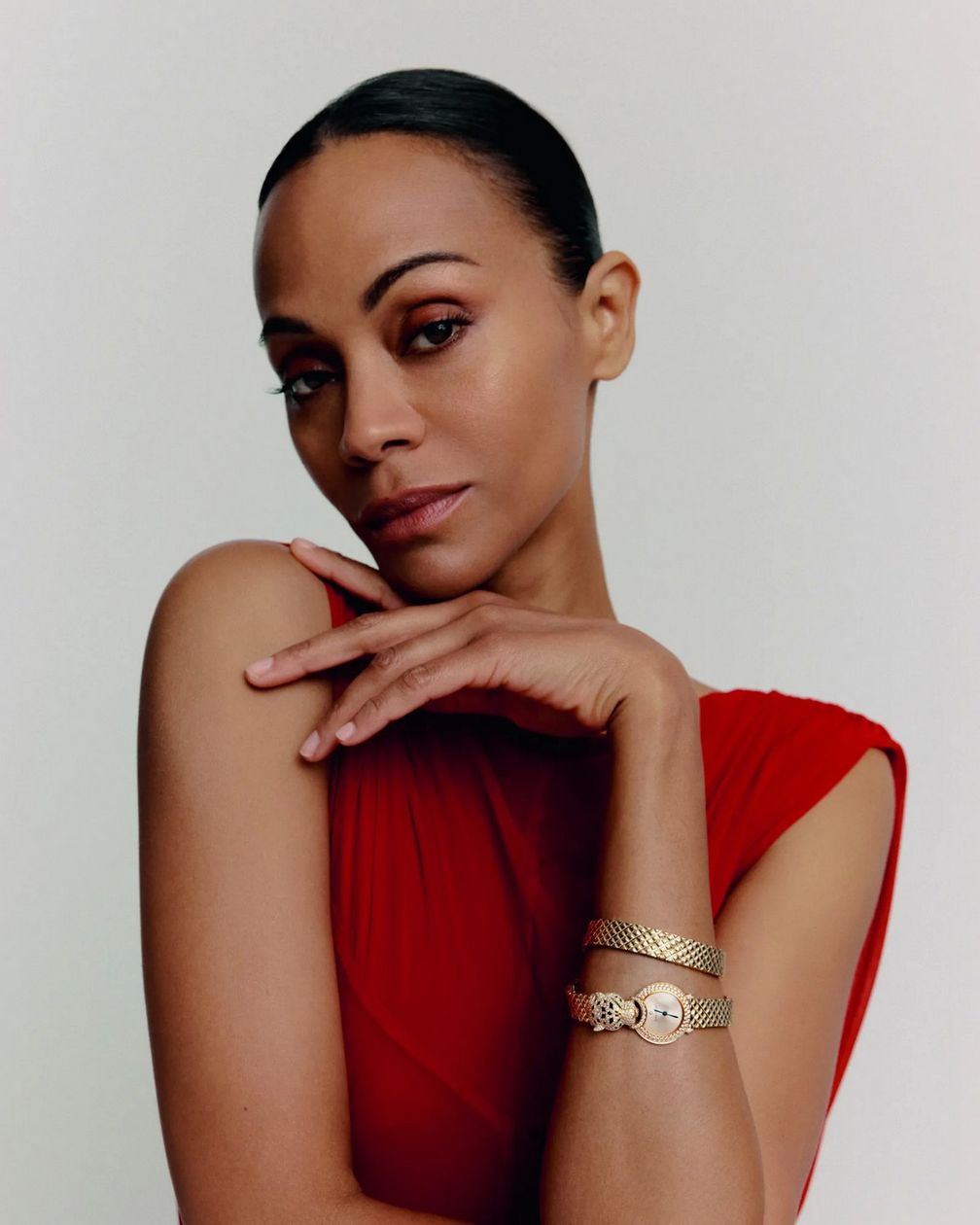 Зои Салдана. Фото: Cartier