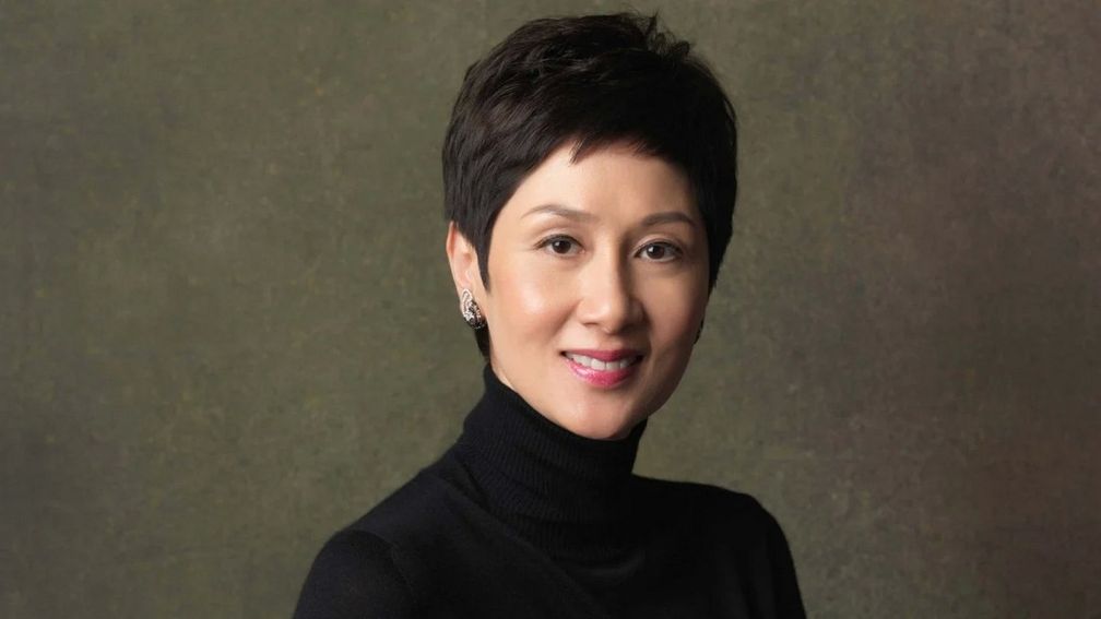 Филантроп и основательница ювелирного дома Carnet Jewellery Мишель Онг создает предметы искусства для своих взыскательных клиентов с 1998 года Филантроп и основательница ювелирного дома Carnet Jewellery Мишель Онг создает предметы искусства для своих взыскательных клиентов с 1998 года