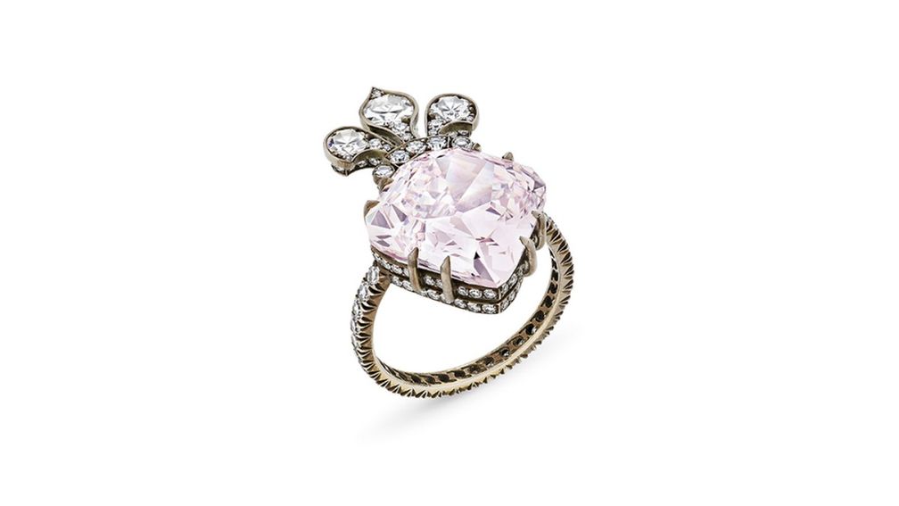 Розовый бриллиант Marie-Thérèse. Фото: Christie's Images Ltd. 2025 Розовый бриллиант Marie-Thérèse. Фото: Christie's Images Ltd. 2025