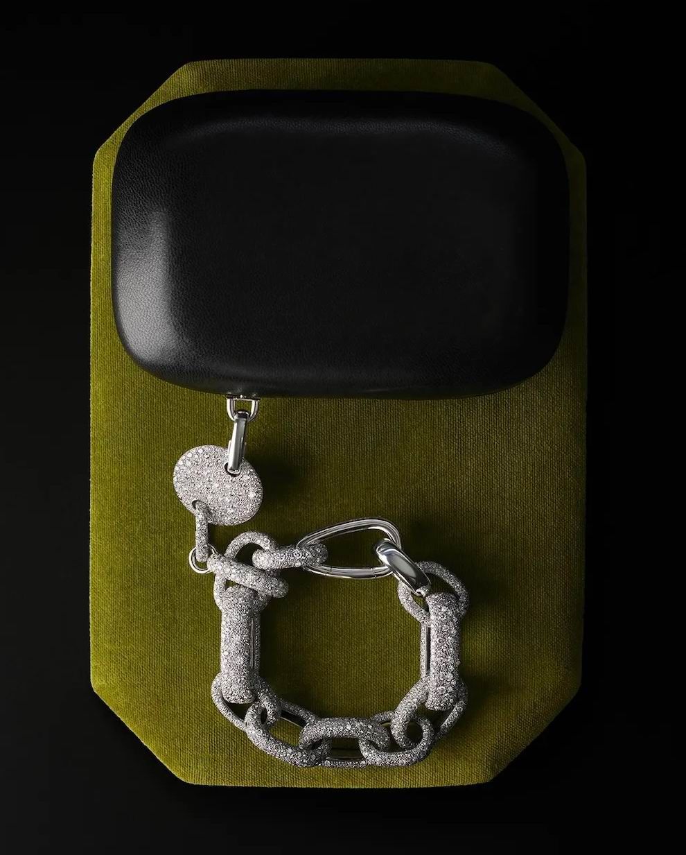 Gucci и Pomellato: Новая глава в истории роскошных коллабораций