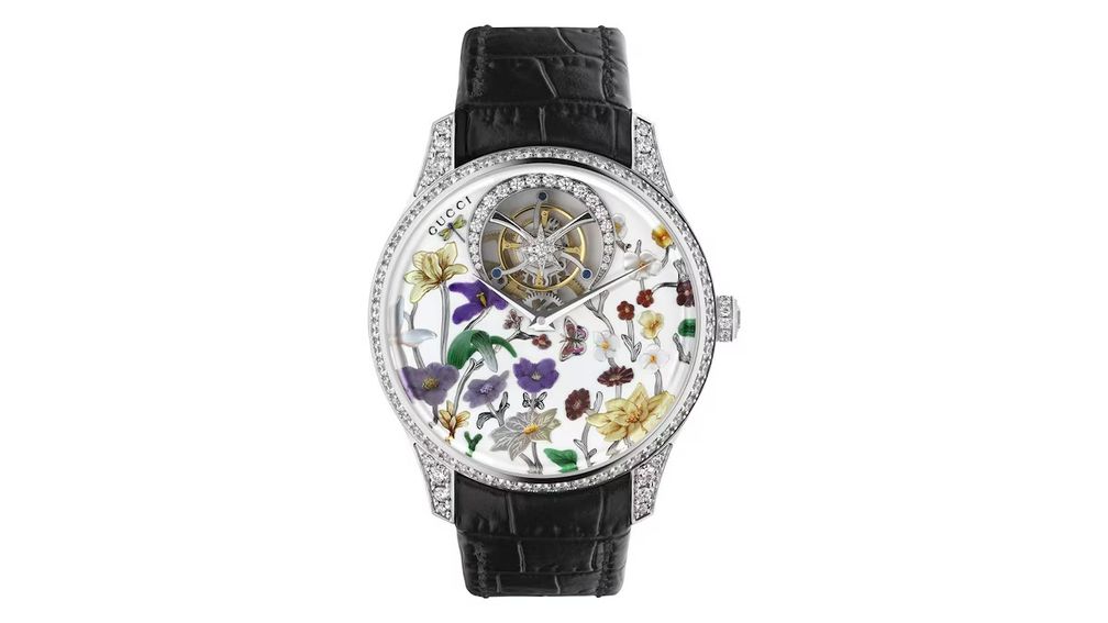 Часы из серии G-Timeless от Gucci Часы из серии G-Timeless от Gucci