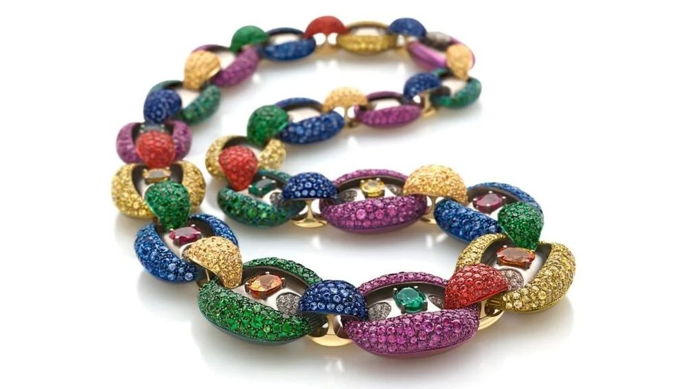 Титановое ожерелье Capriness от Chantecler с изумрудами, рубинами, сапфирами и бриллиантами