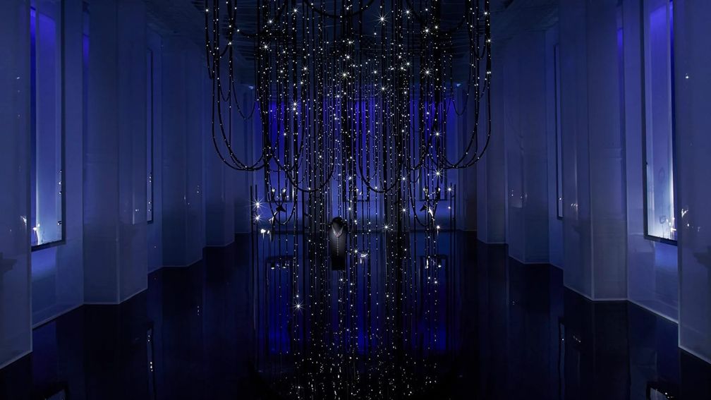 Коллекция CHANEL Reach for the Stars отдает дань уважения символам Дома