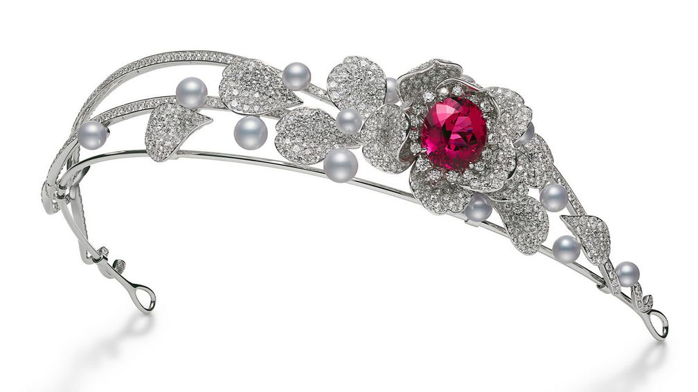 Украшение для головы из 18-каратного белого золота с культивированным жемчугом акойя, турмалином и бриллиантами Украшение для головы из 18-каратного белого золота с культивированным жемчугом акойя, турмалином и бриллиантами