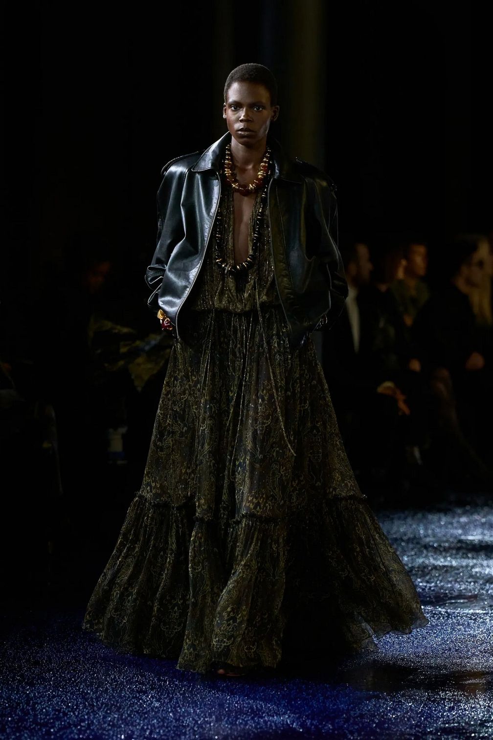 Saint Laurent by Anthony Vaccarello, весна/лето — 2025