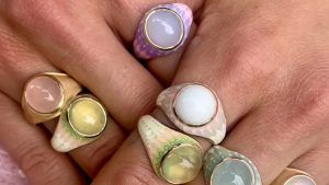 Прощай, Кэрри Брэдшоу, но привет ее кольцу настроения от kWIT!