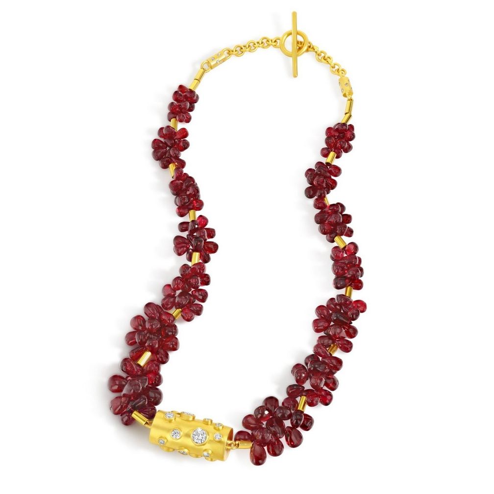 Ожерелье Tears of Aphrodite («Слезы Афродиты») от Hernsdorf Ожерелье Tears of Aphrodite («Слезы Афродиты») от Hernsdorf