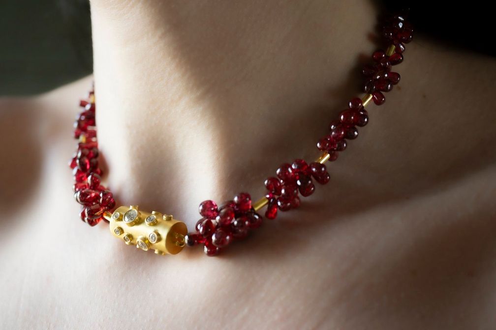 Ожерелье Tears of Aphrodite от Hernsdorf Ожерелье Tears of Aphrodite от Hernsdorf