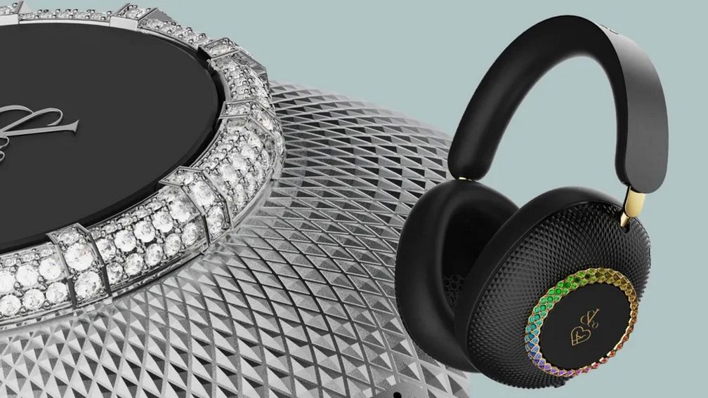 Наушники от Loewe x Jacob & Co. Наушники от Loewe x Jacob & Co.