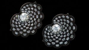 Начинающий ювелир дарит старинным бриллиантам современный блеск