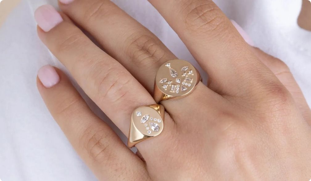 Почему кольцо-печатка – идеальный аксессуар в стиле унисекс