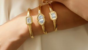 Rahaminov представляет браслет-бэнгл Bezel