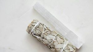 Можно ли сочетать хризолит и селенит с визуальной и магической точек зрения