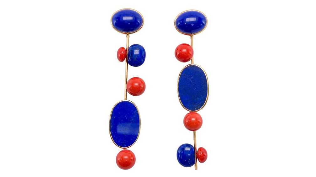 Серьги-подвески 1970-х годов из 18-каратного желтого золота с сардинскими кораллами и лазуритом 