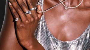 John Hardy запускает коллекцию Lovestruck совместно с Билли Айлиш и Финнеасом О’Коннеллом