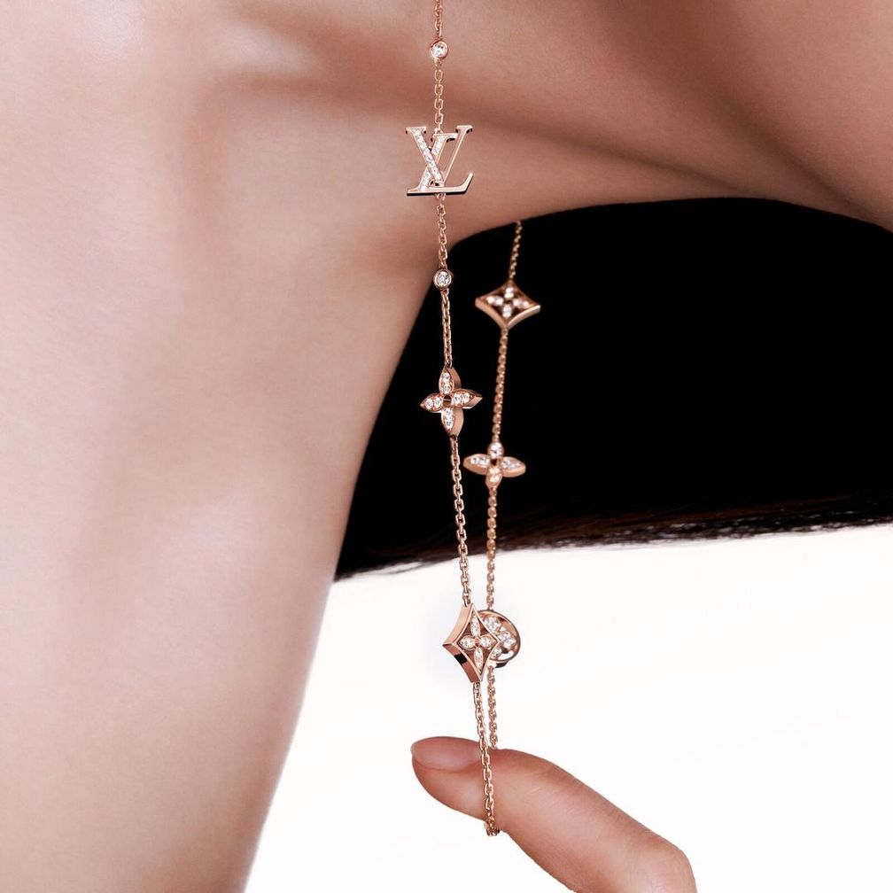 Louis Vuitton обновил линию Idylle Blossom новыми цветочными композициями